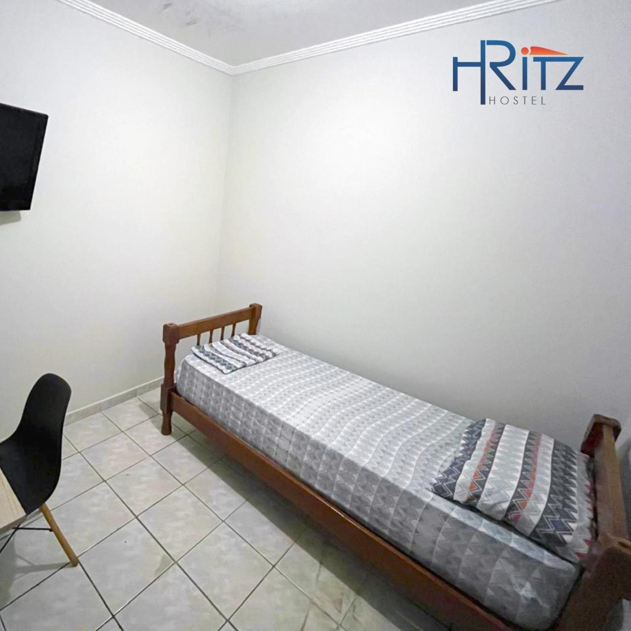 Ritz Hostel Araçatuba エクステリア 写真