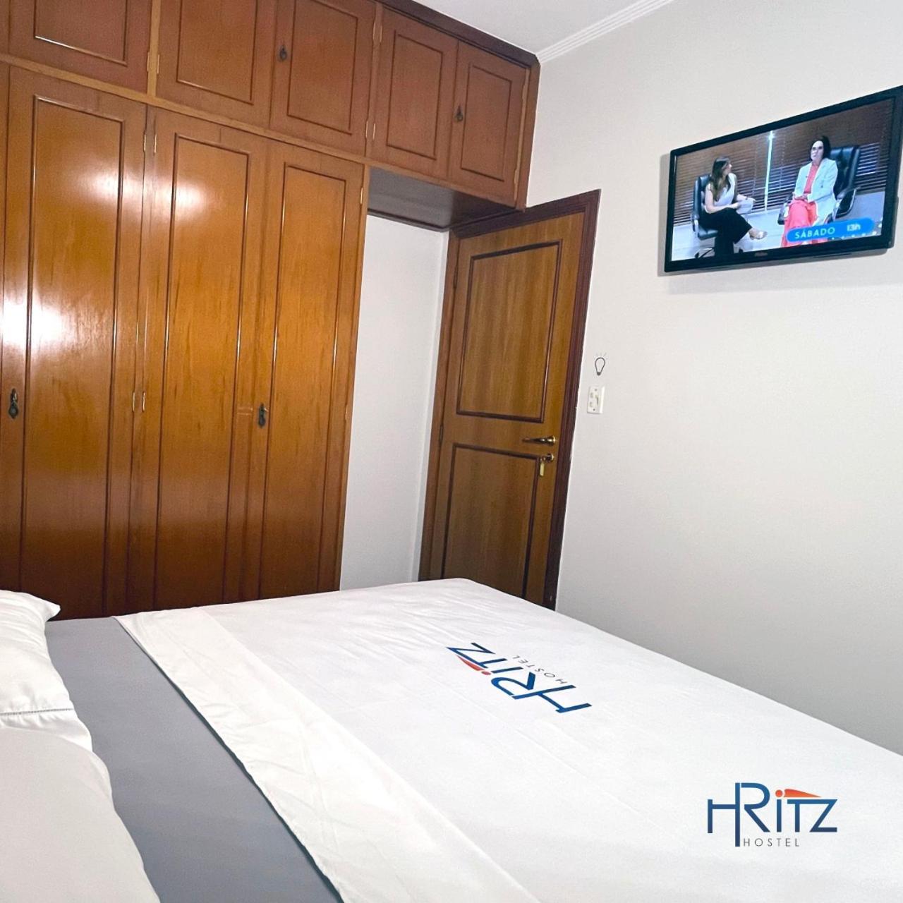 Ritz Hostel Araçatuba エクステリア 写真
