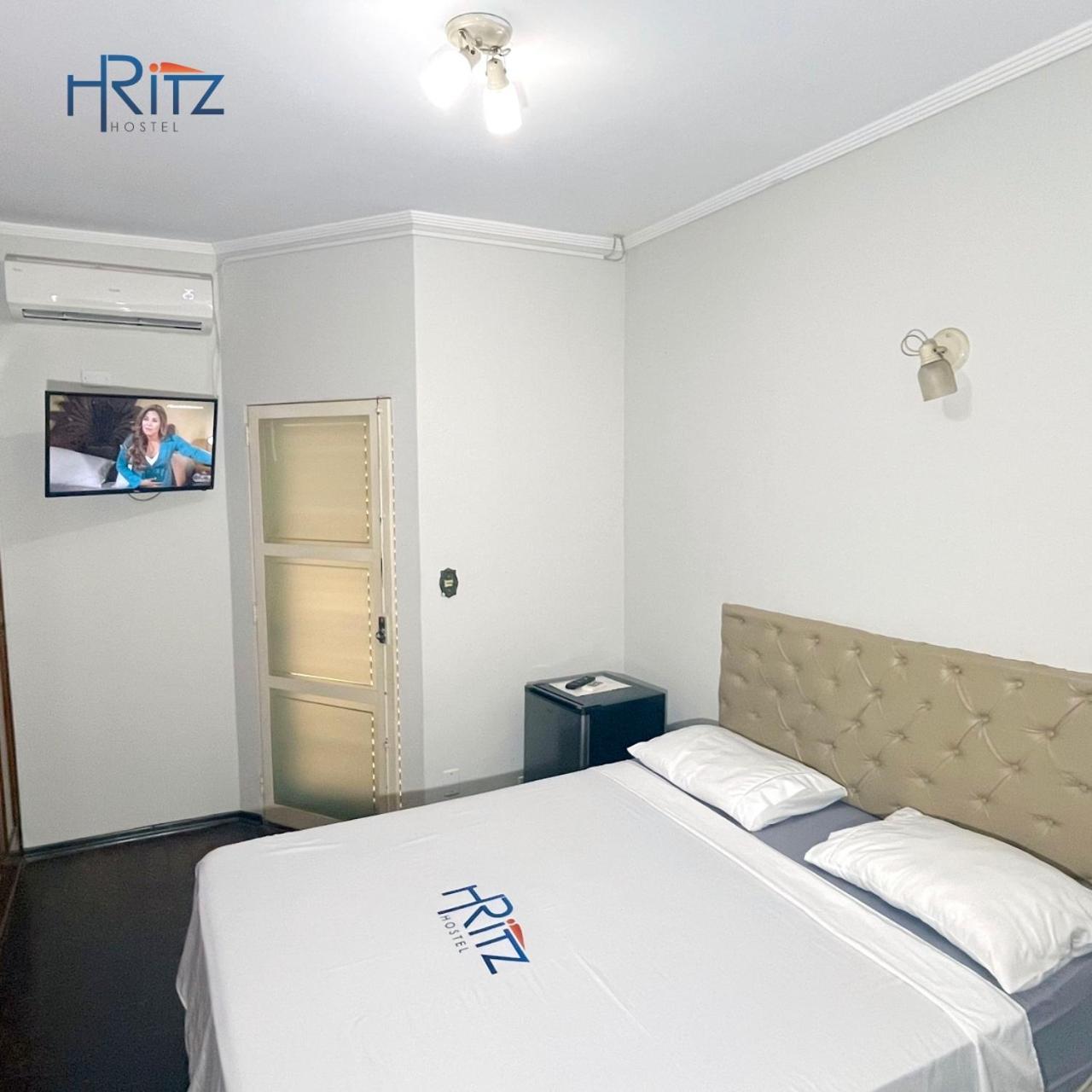 Ritz Hostel Araçatuba エクステリア 写真